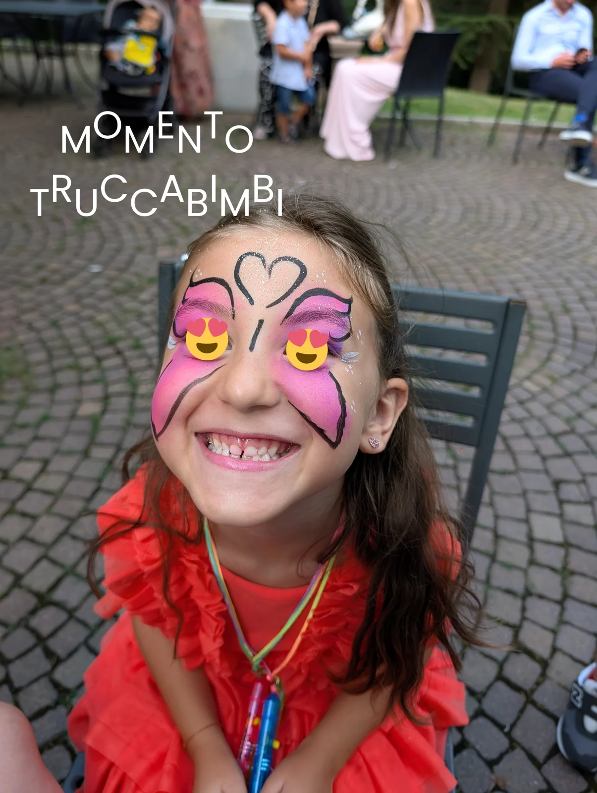 Trucca bimbi colorato a forma di farfalla